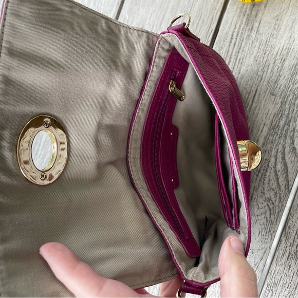Halogen Raspberry Leather Crossbody Bag - Picture 3 of 6